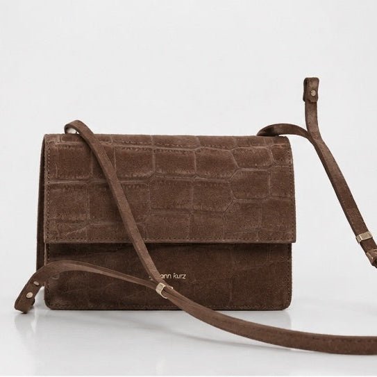 ann-kurz-phone-bag-medium-handytasche-croco-suede-mocha image 3