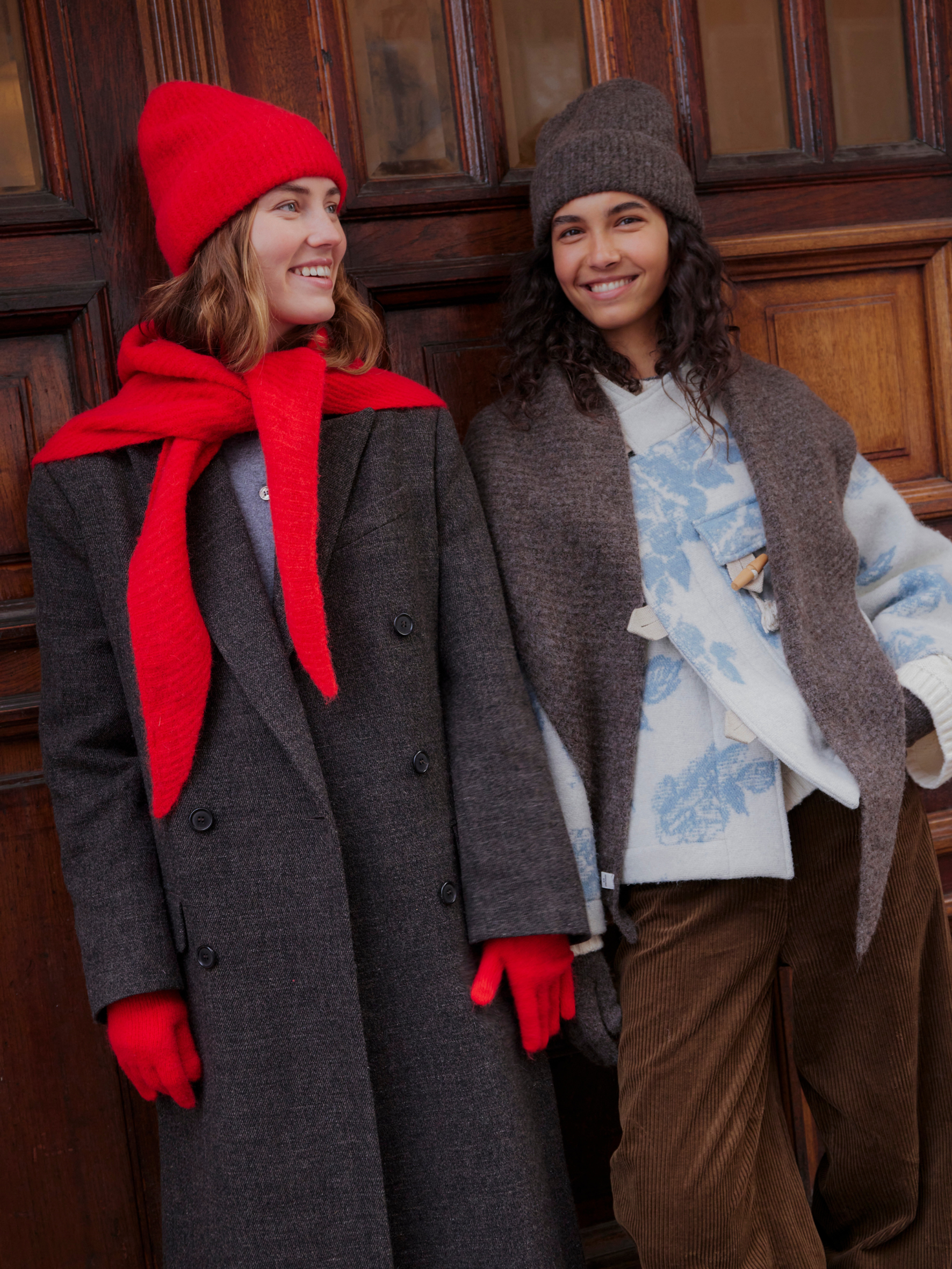 becks-ndergaard-alpaca-wool-dreieckstuch-salsa-red-160x55 image 3