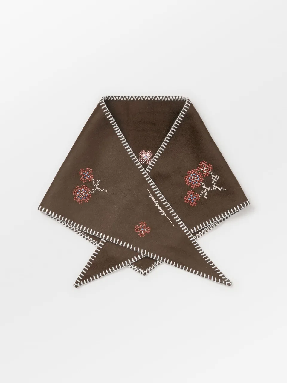 becks-ndergaard-flotile-triangle-dreieckstuch-hot-fudge-braun image 1