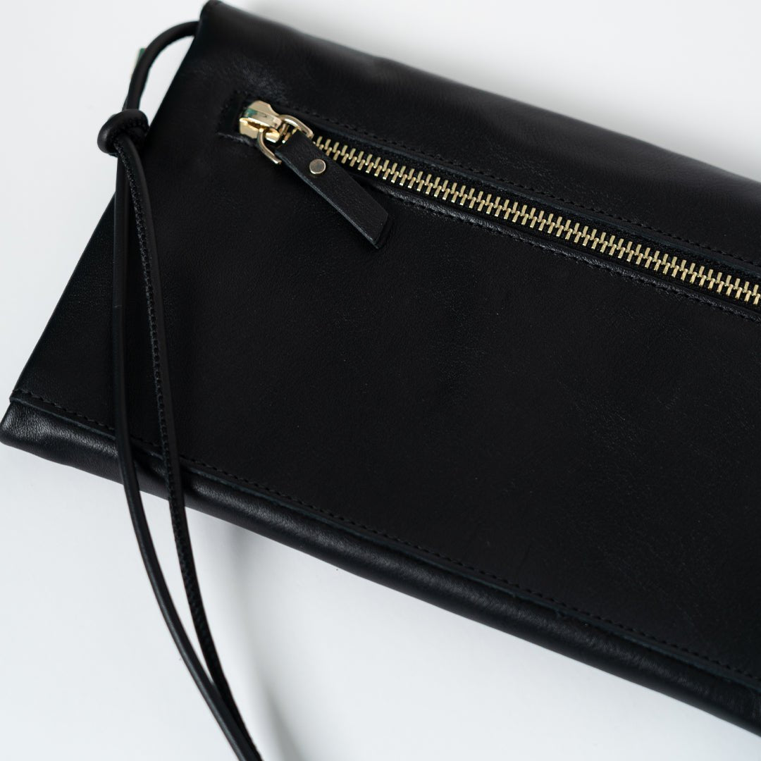 ann-kurz-cute-clutch-abendtasche-nappa-schwarz image 2