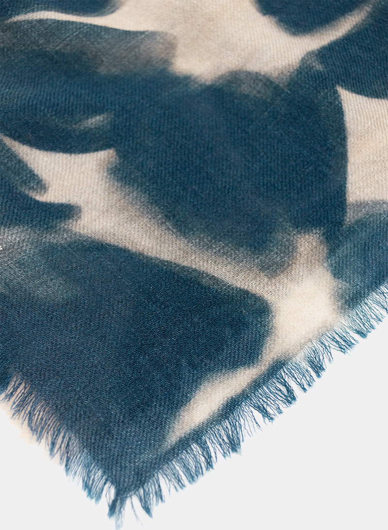 djian-nami-schal-merinowolle-beige-blau-70-x-180-cm image 4