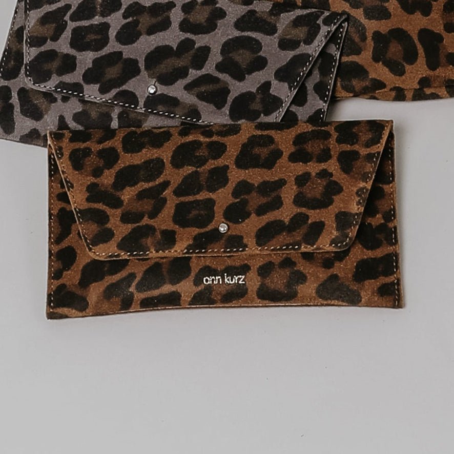 ann-kurz-mini-envelope-leo-brown-geldb-rse-leder-kartenf-cher image 3