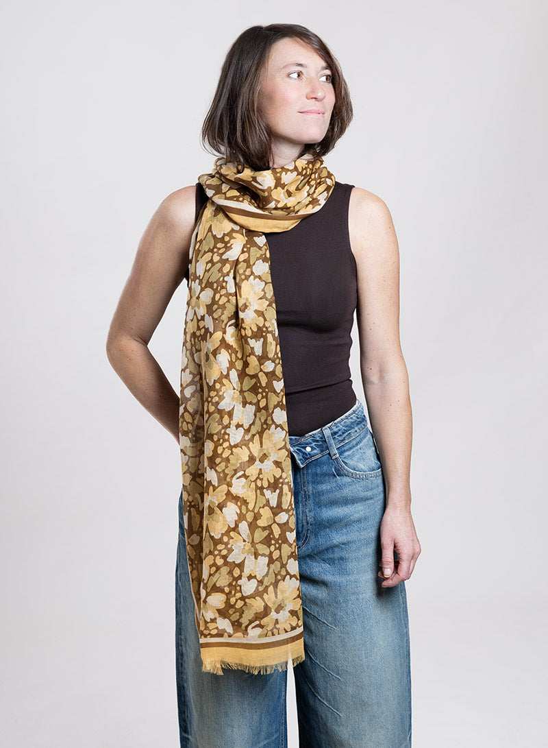 djian-elsa-schal-baumwolle-braun-gr-n-floral image 1