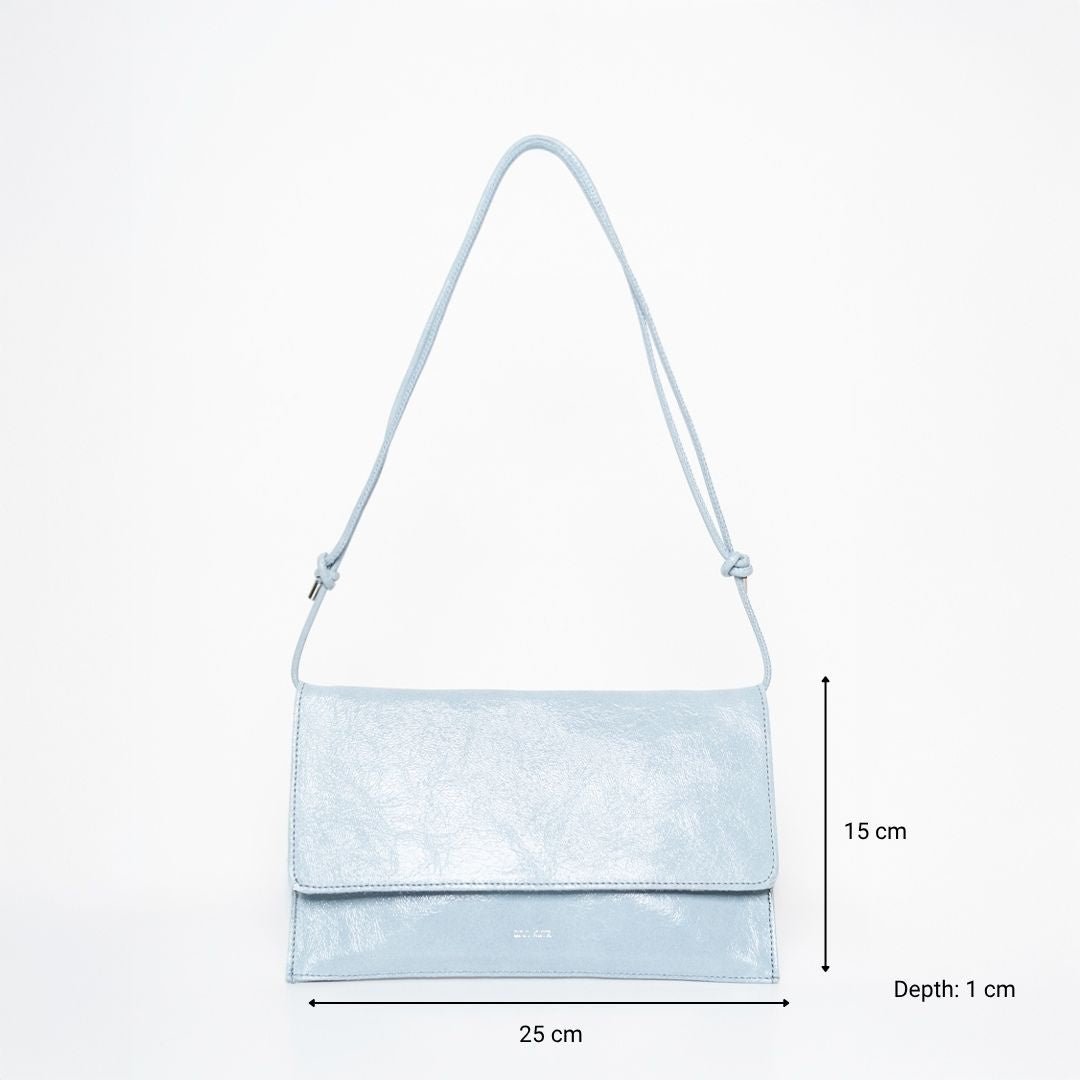 ann-kurz-thin-clutch-lackleder-clutch-celeste-handyfach image 5