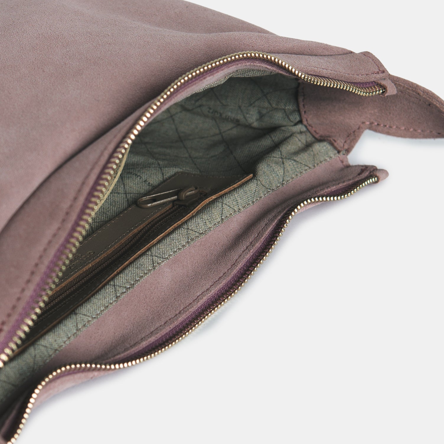ann-kurz-soft-half-moon-schultertasche-velours-caramelo image 5
