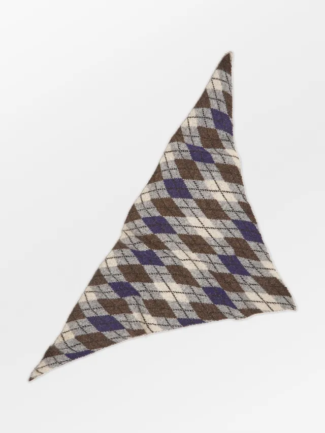 becks-ndergaard-argyle-triangle-schal-wolle-alpaka-hellgrau image 1
