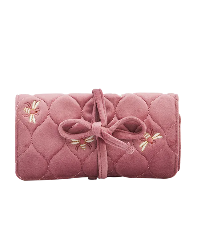 fable-england-quilted-bee-schmuckrolle-rosa-samt image 1