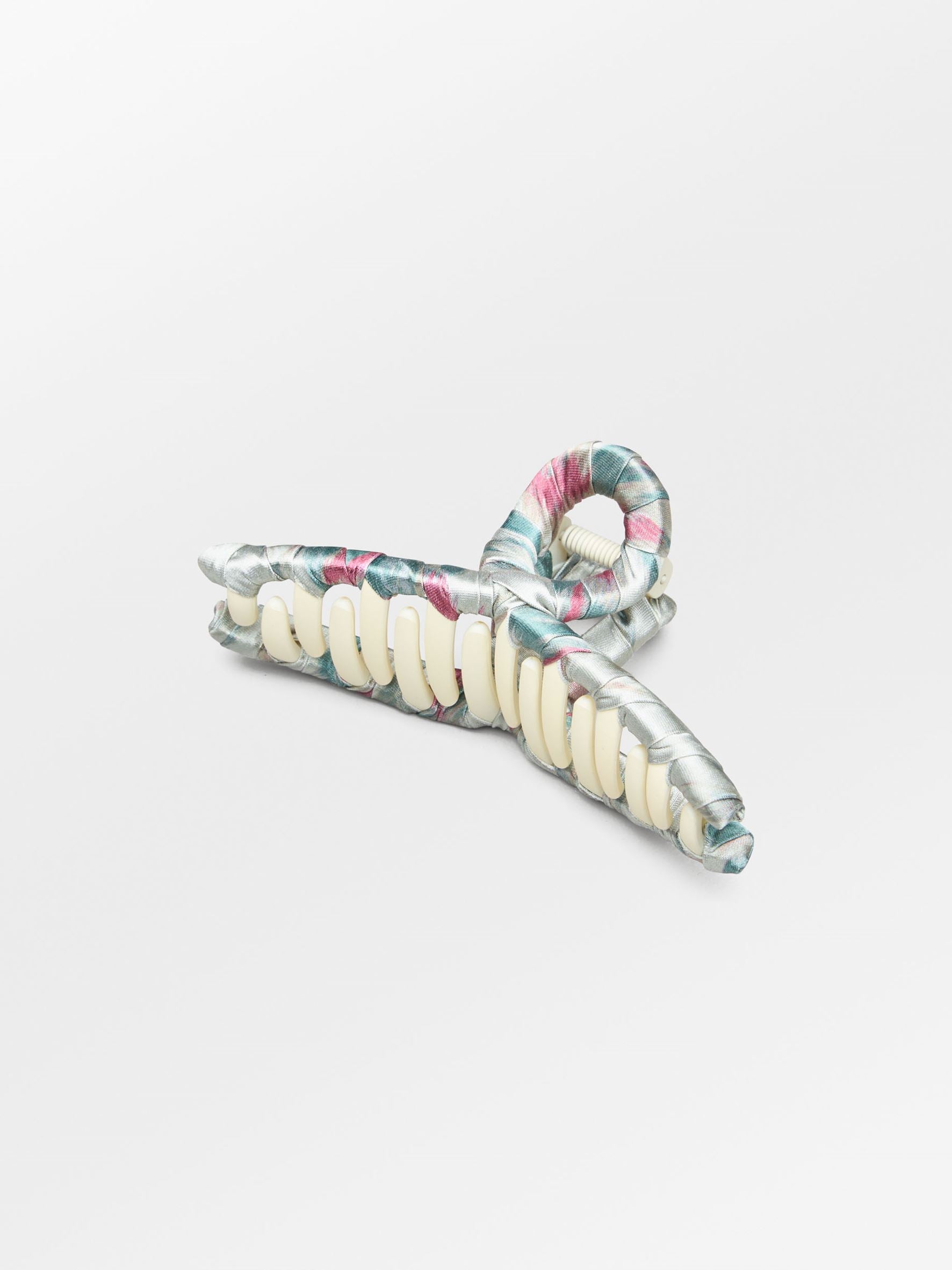 becks-ndergaard-tapelia-luster-celabrina-haarkralle-sand image 1