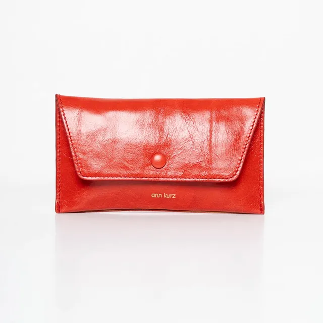 ann-kurz-pretty-envelope-geldb-rse-shiny-nappa-rosso-leder image 1