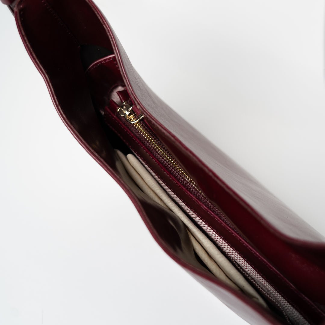 ann-kurz-versatile-hobo-shopper-nappa-burgundy-leder image 2