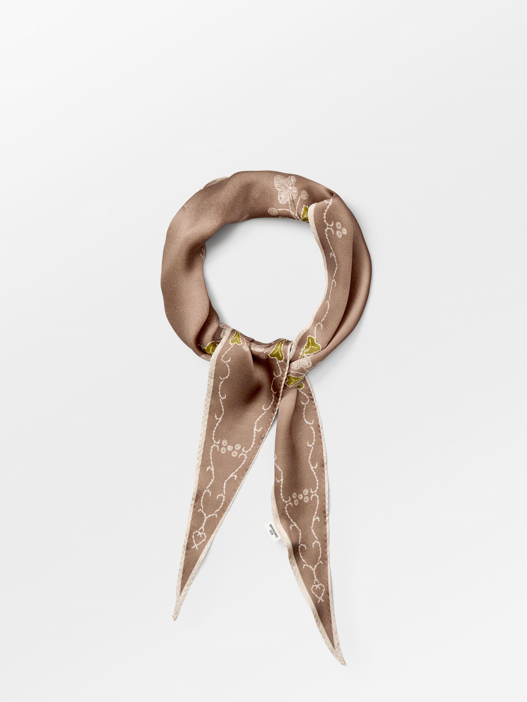 becks-ndergaard-brodaria-diamond-scarf-seidenschal-blumen image 2