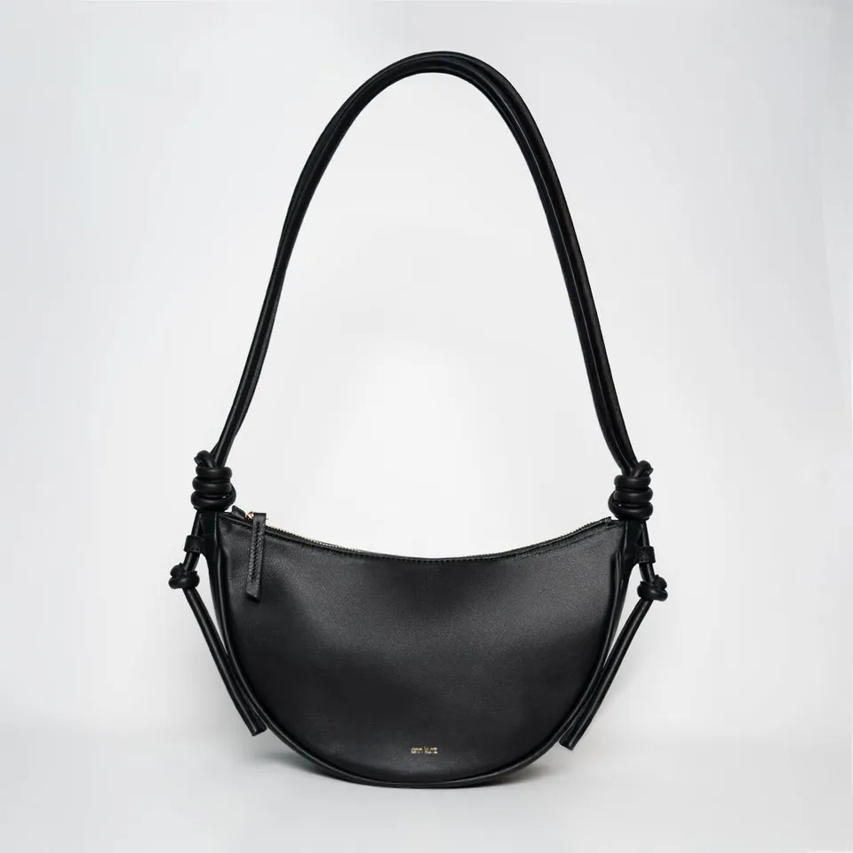 ann-kurz-half-moon-nappa-black-umh-ngetasche-schwarz-rei-verschluss image 1