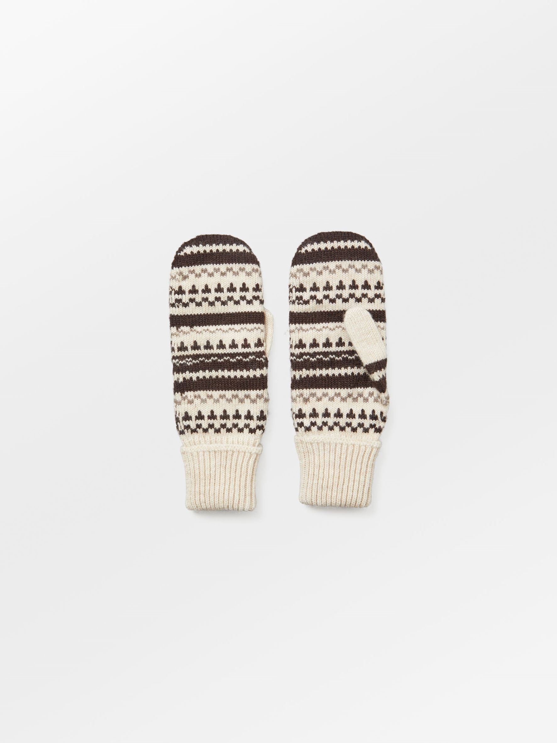 becks-ndergaard-patternia-f-ustlinge-wolle-birch-white-muster image 1