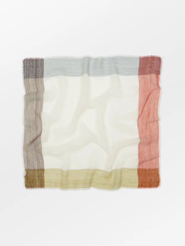 becks-ndergaard-ekko-wica-scarf-wollschal-65x65-fransen image 1