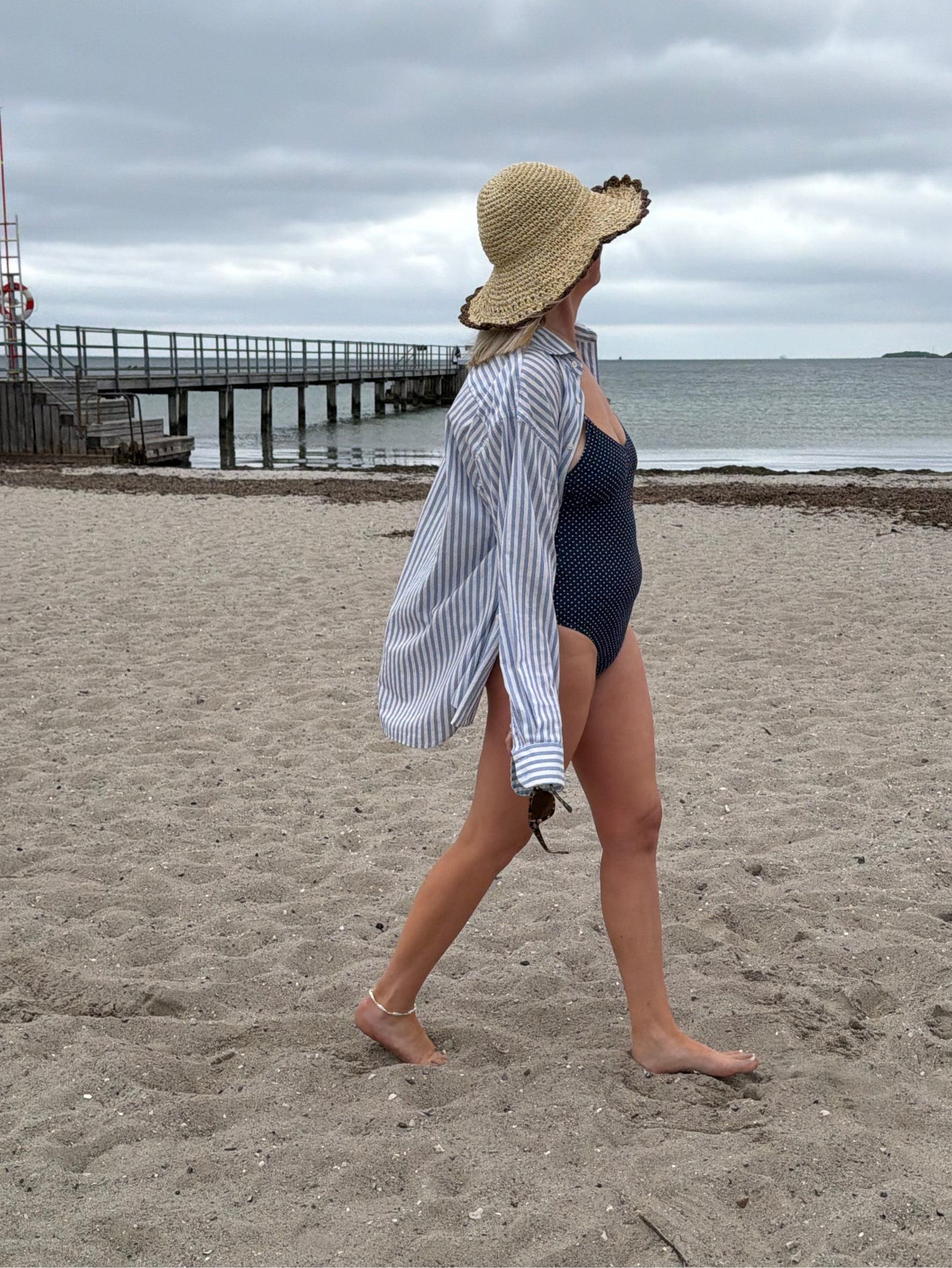 becks-ndergaard-bea-polka-dot-badeanzug-navy-blau image 7
