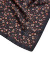 fable-england-scarves-deco-blooms-schal-schwarz-leicht image 2