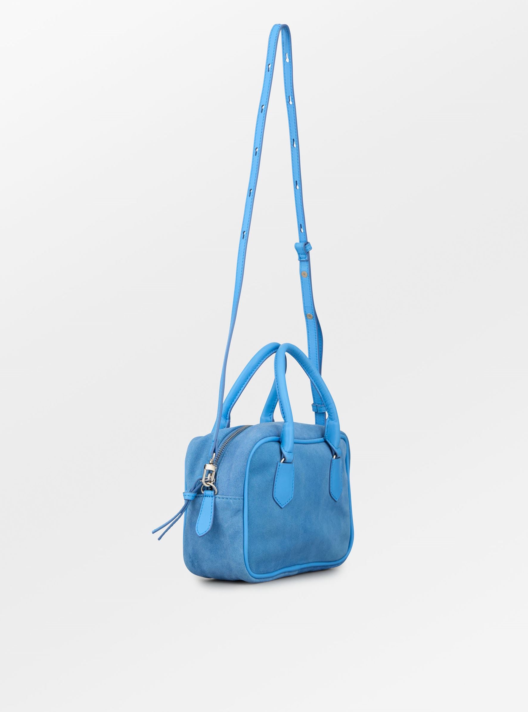 becks-ndergaard-suede-bree-tasche-wildleder-azure-blue-22x14 image 2