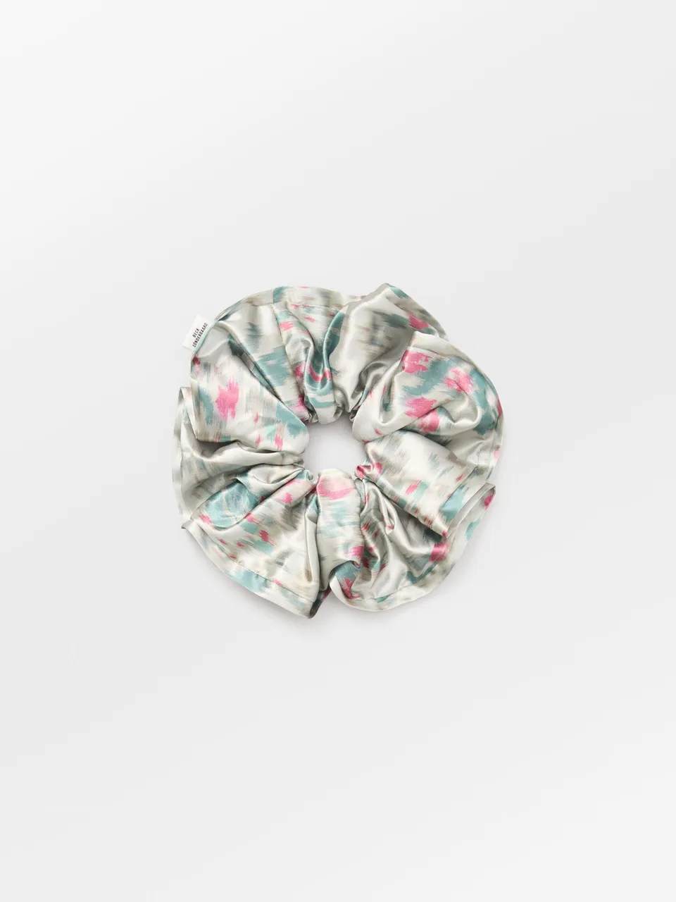 becks-ndergaard-tapelia-luster-scrunchie-haargummi-summer-sand image 1