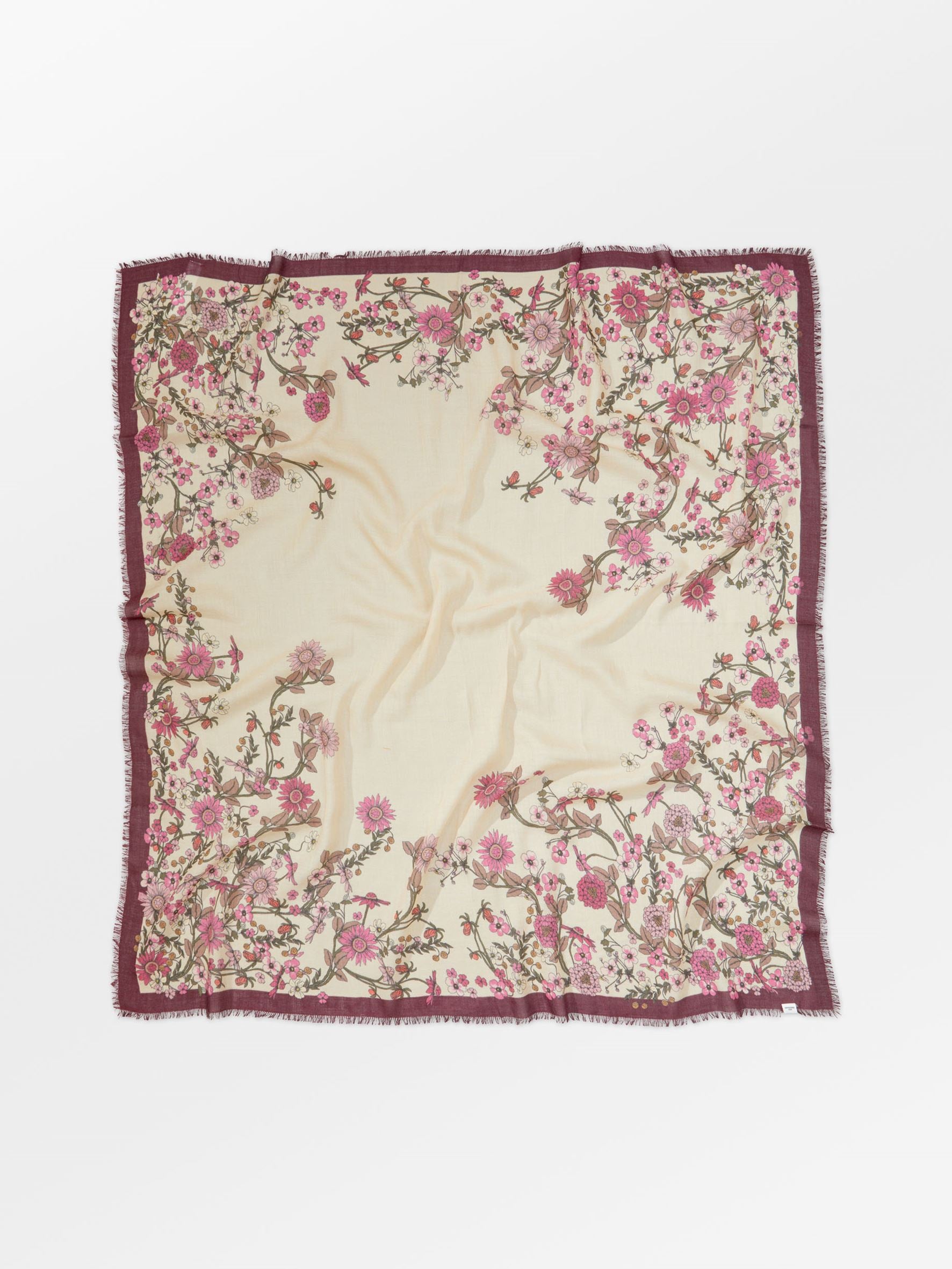 becks-ndergaard-elyfiora-siw-schal-110x110-cashmere-rose-seide image 1