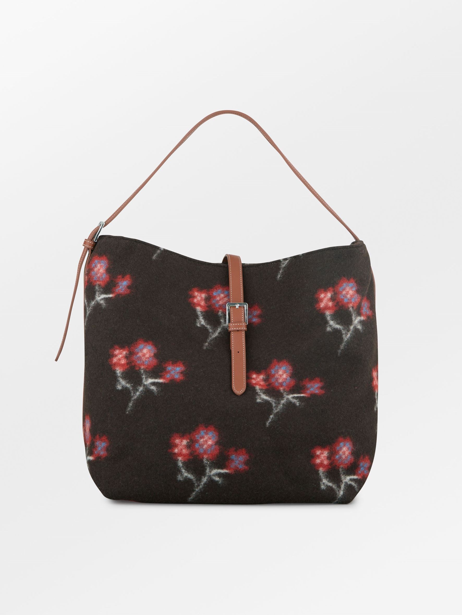 becks-ndergaard-flotile-leah-tasche-hot-fudge-braun-wolle image 1