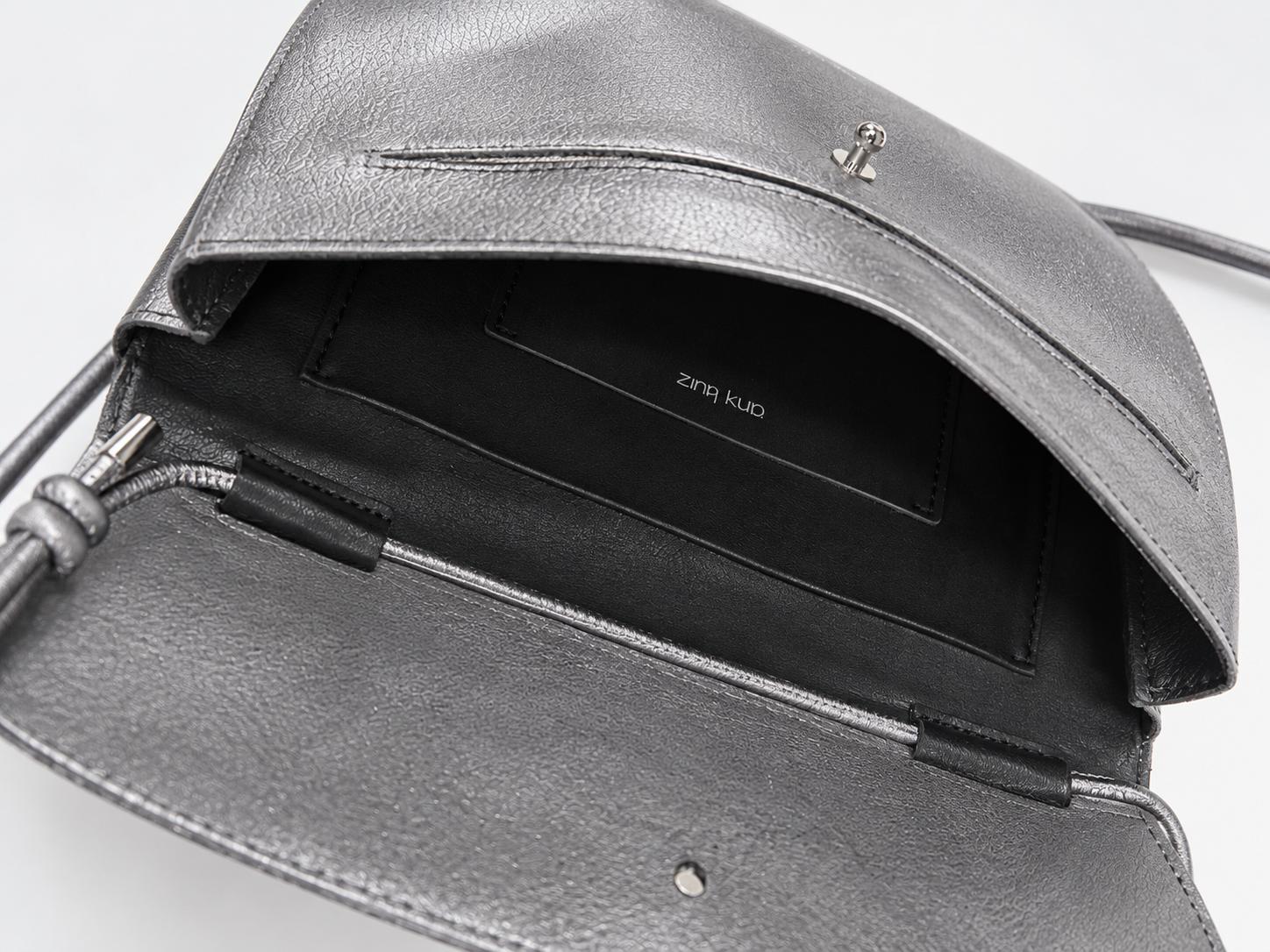 ann-kurz-cute-clutch-metallic-dark-silver-clutch-leder image 2
