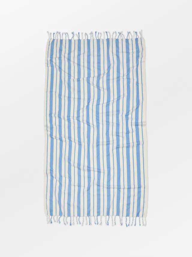becks-ndergaard-stribla-cotta-handtuch-regatta-blue-110x200 image 1