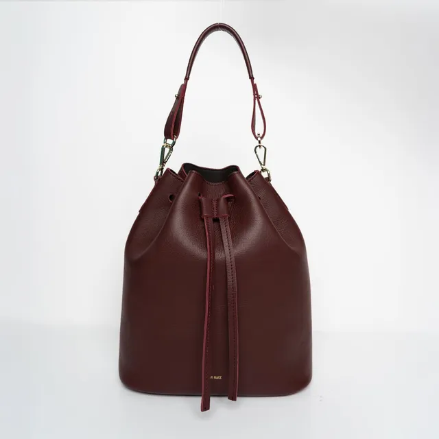 ann-kurz-saku-beuteltasche-burgundy-rindsleder-4-in-1 image 1