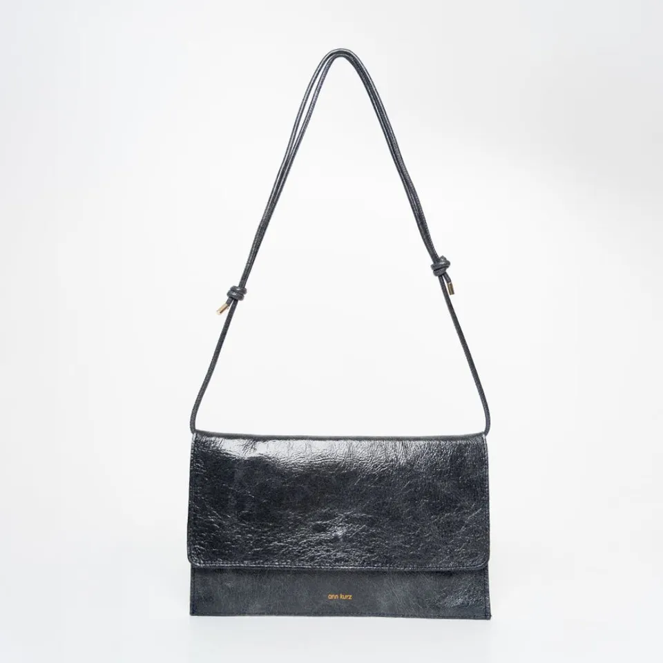 ann-kurz-thin-clutch-clutch-lackleder-navy image 1
