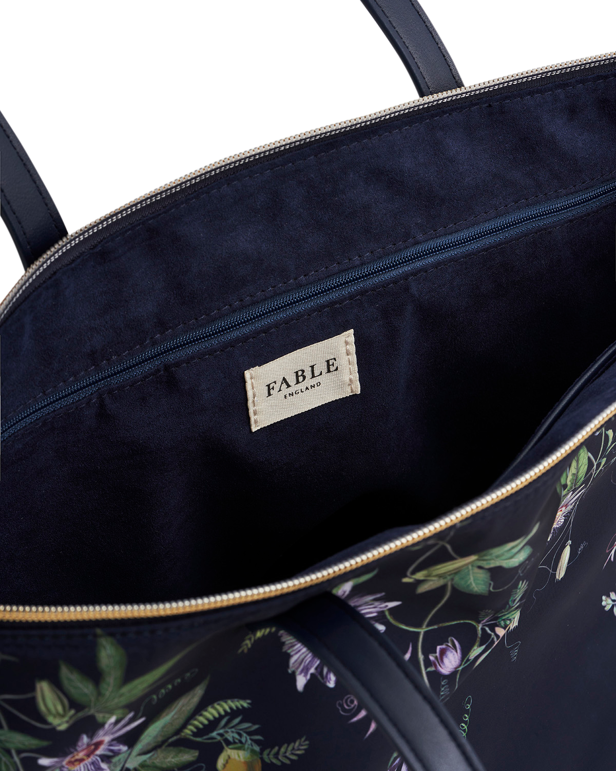 fable-england-navy-passion-flower-grab-tote-tasche-blau image 6