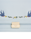 fable-england-blue-bird-foldover-handtasche-hellblau-vogel image 3