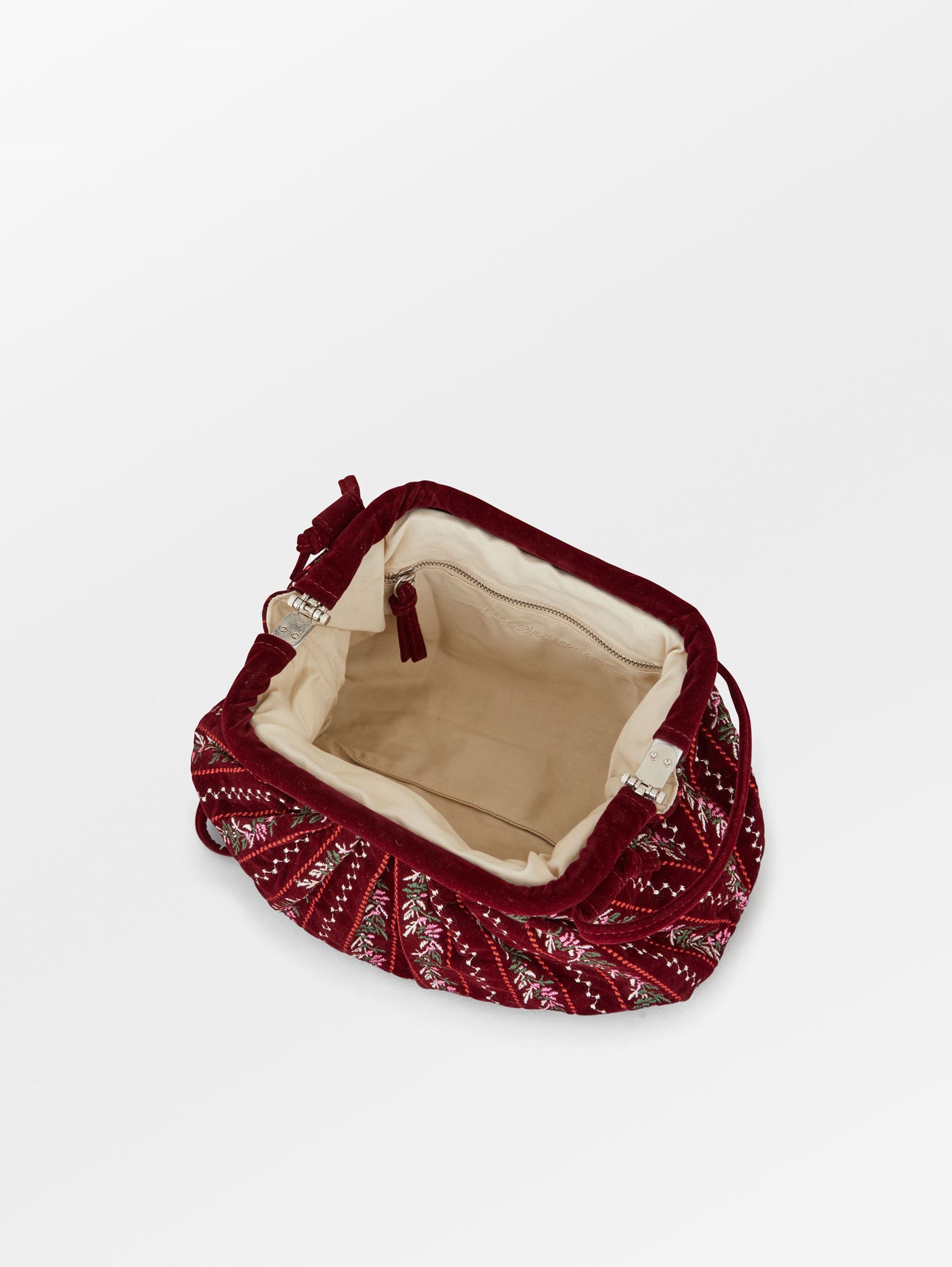 becks-ndergaard-ribbonia-velvet-bonita-tasche-bordeaux image 2
