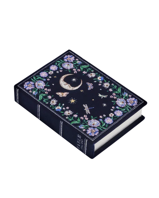 fable-england-marianne-midnight-garden-book-clutch-handtasche-navy-samt image 1