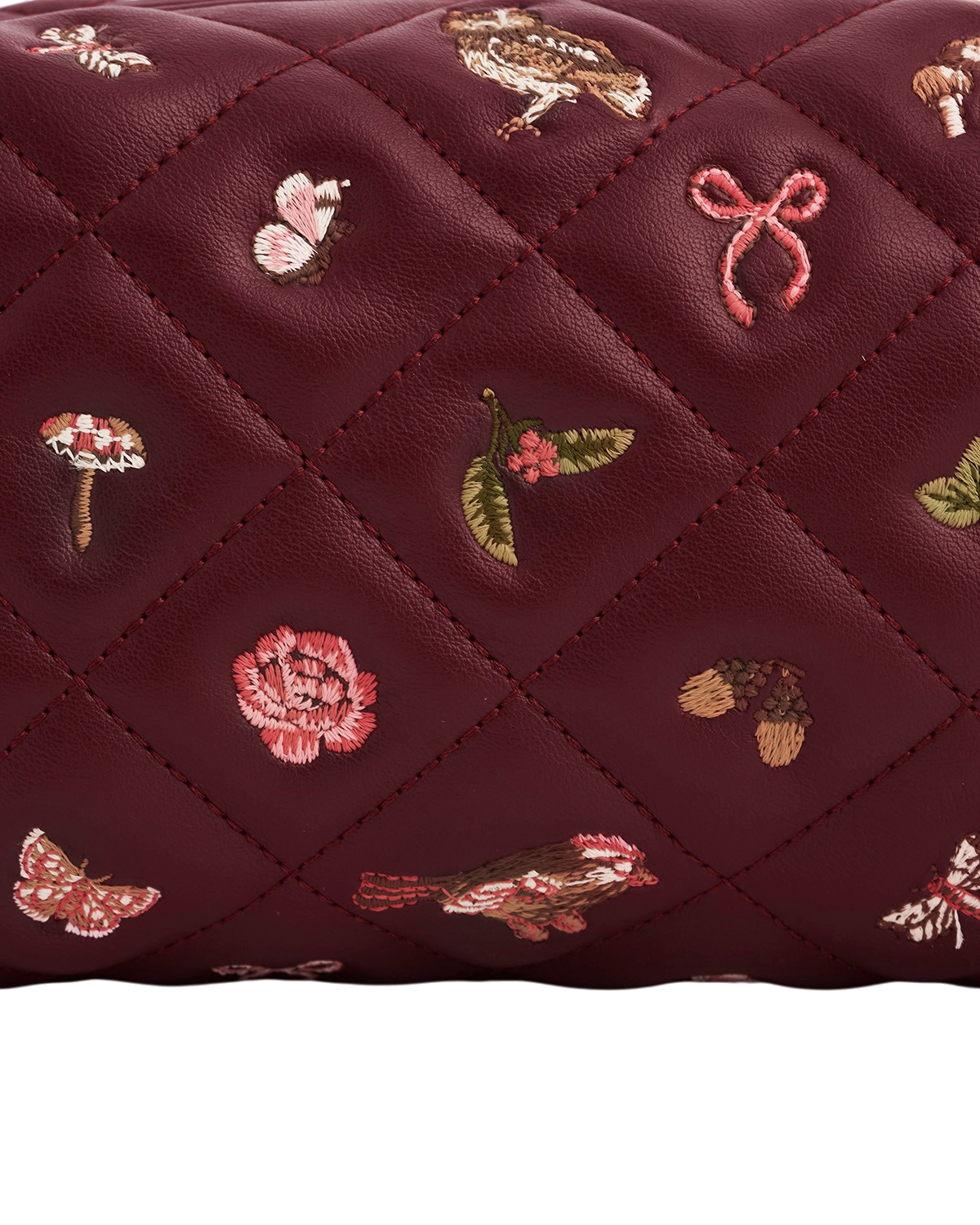 fable-england-quilted-medium-pouch-bordeaux-schmetterling image 3