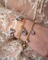 fable-england-jewellery-pansy-pearl-bangle-armreif-gold image 3