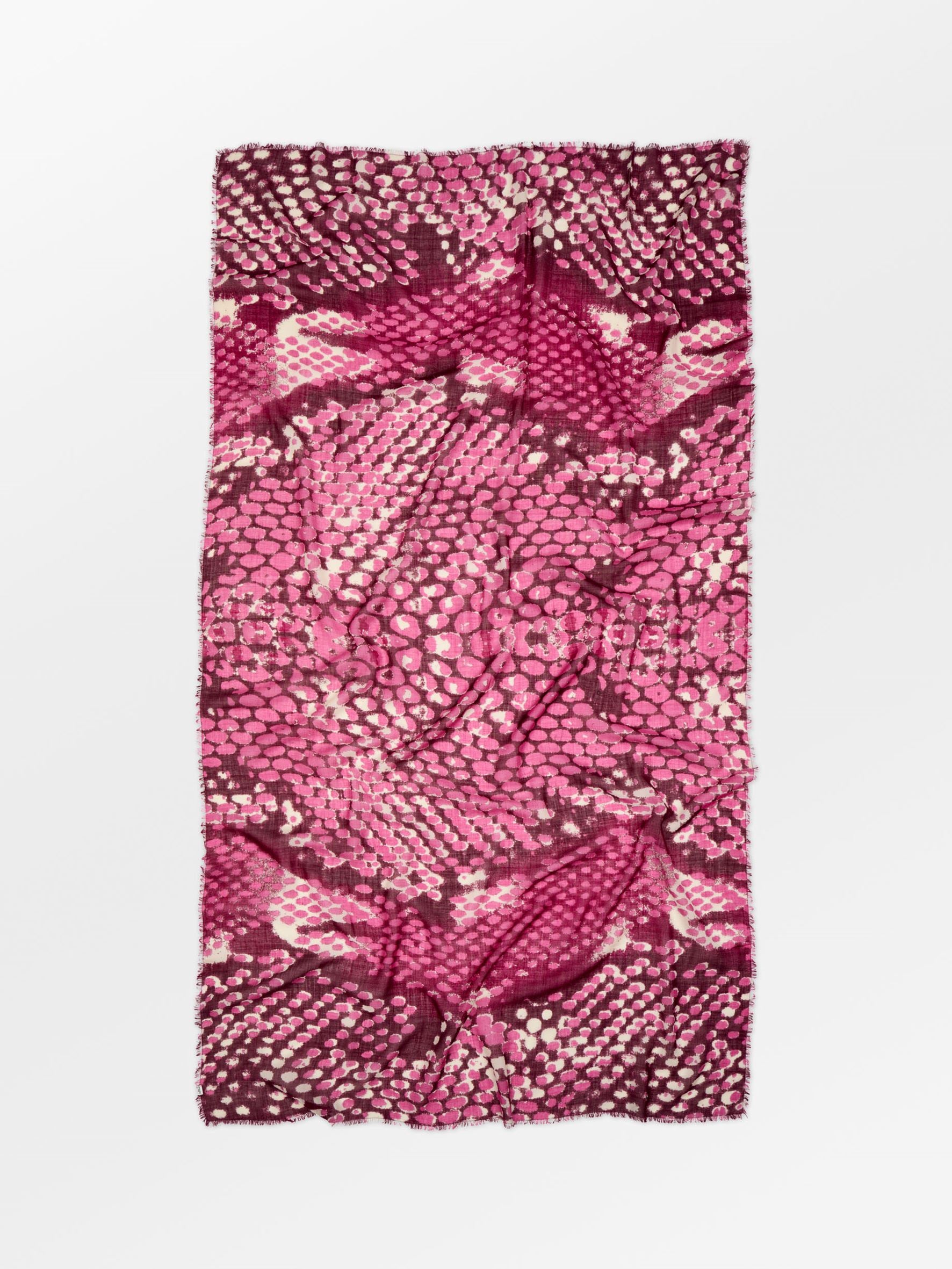 becks-ndergaard-roslyna-woo-schal-wolle-tibetan-red image 1