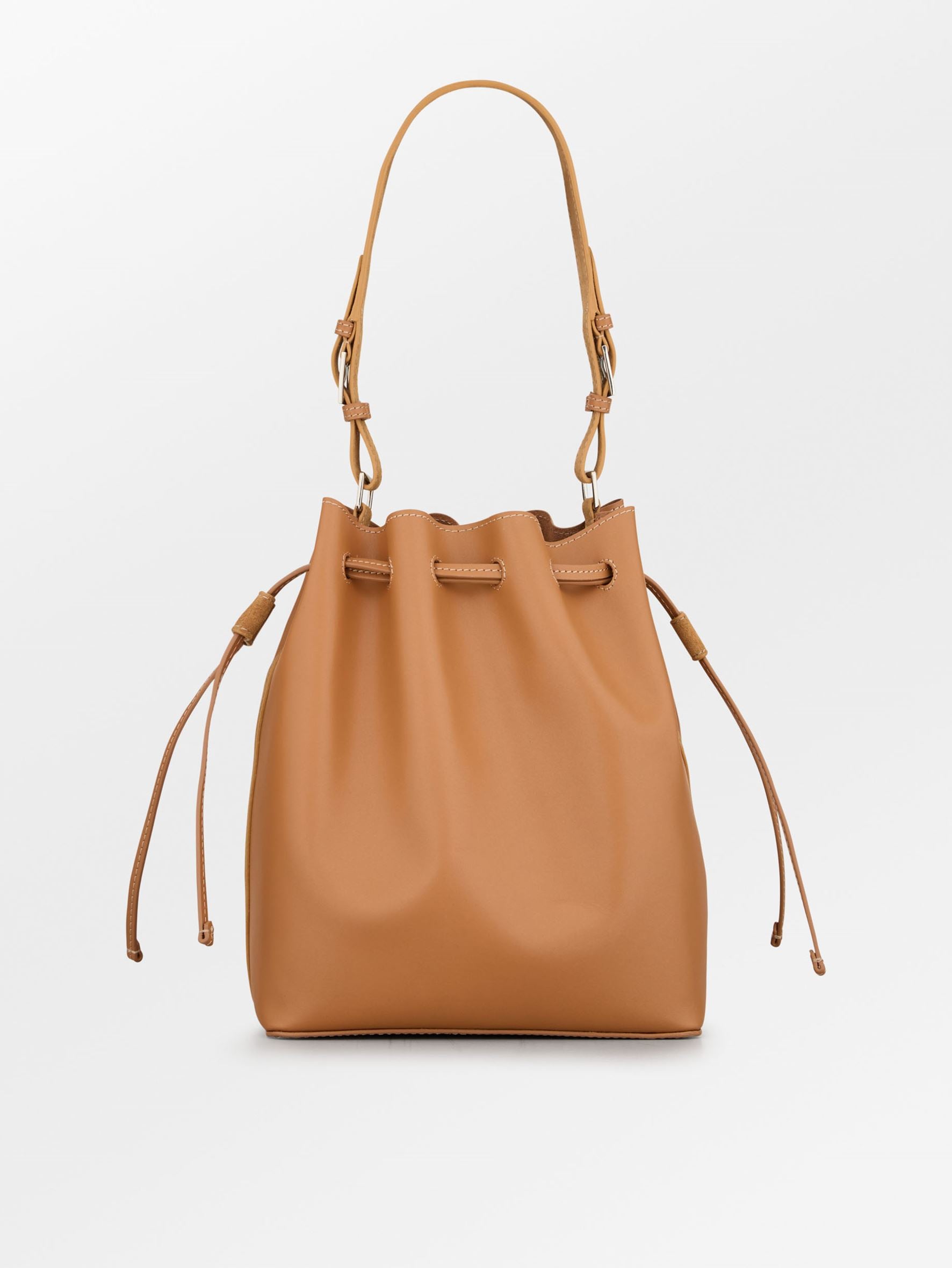 becks-ndergaard-smooth-bucket-tasche-leder-braun image 1