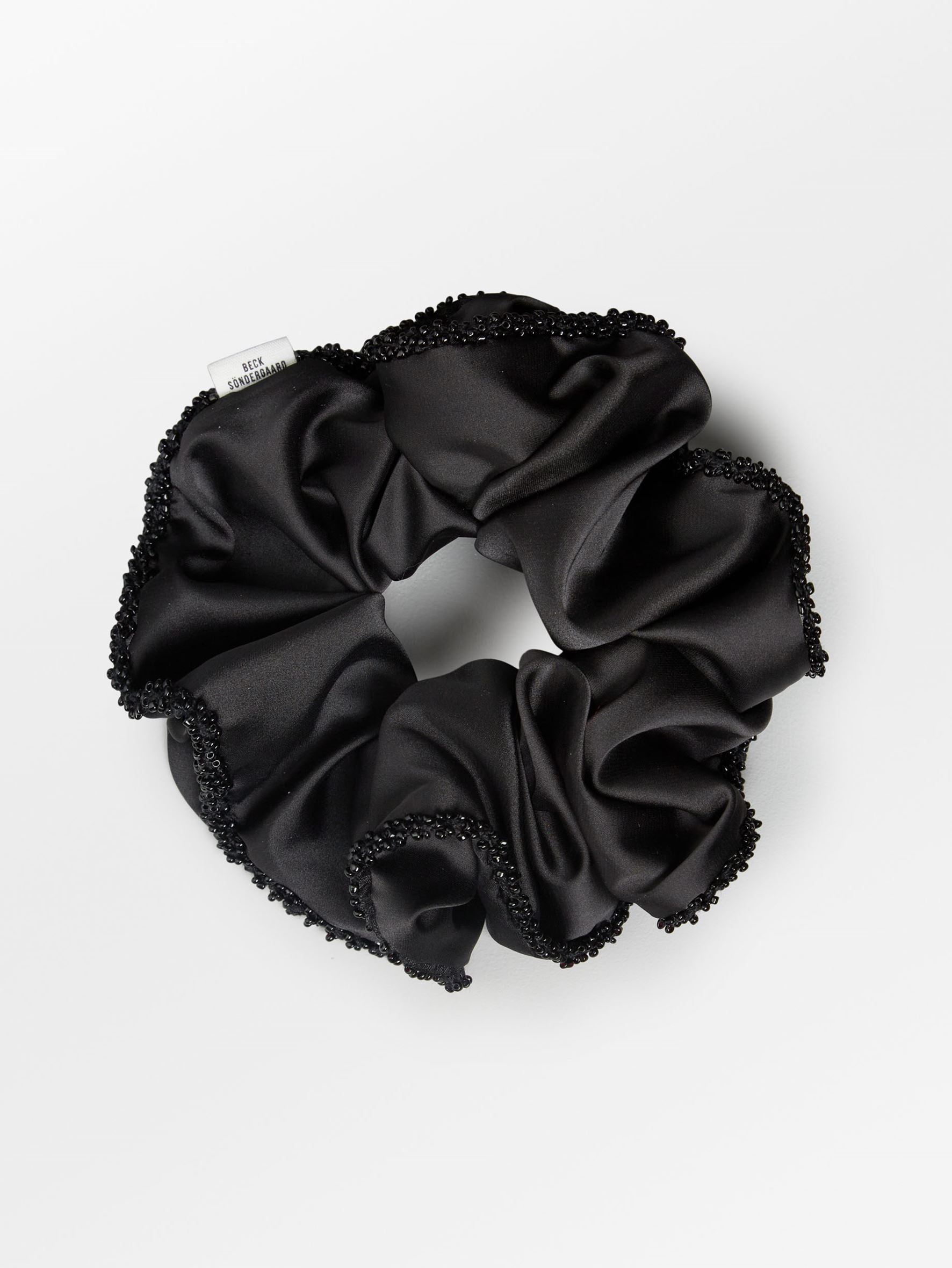 becks-ndergaard-luster-bead-scrunchie-black-haargummi image 1