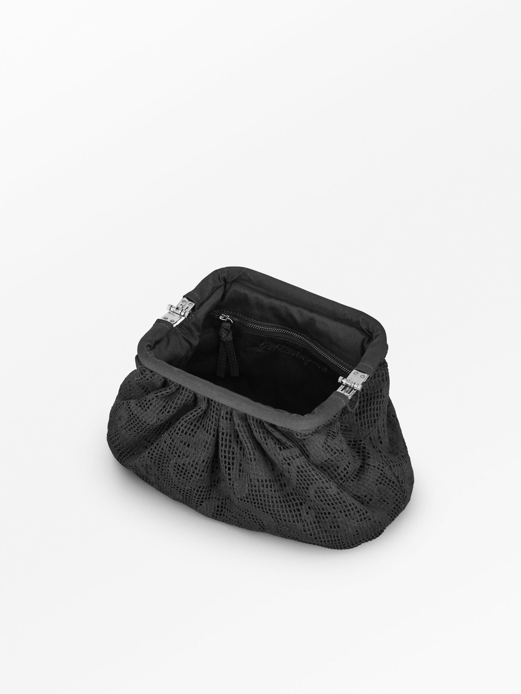 becks-ndergaard-croflora-bonita-bag-clutch-schwarz-baumwolle image 2