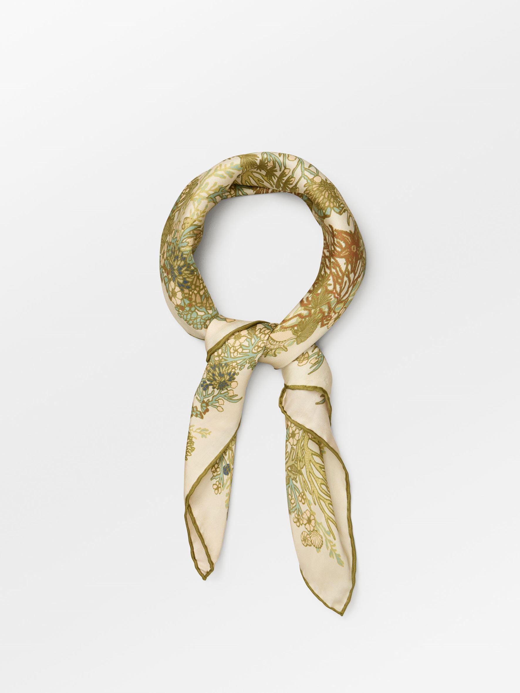 becks-ndergaard-corallo-sia-seidenschal-gr-n-65x65 image 3