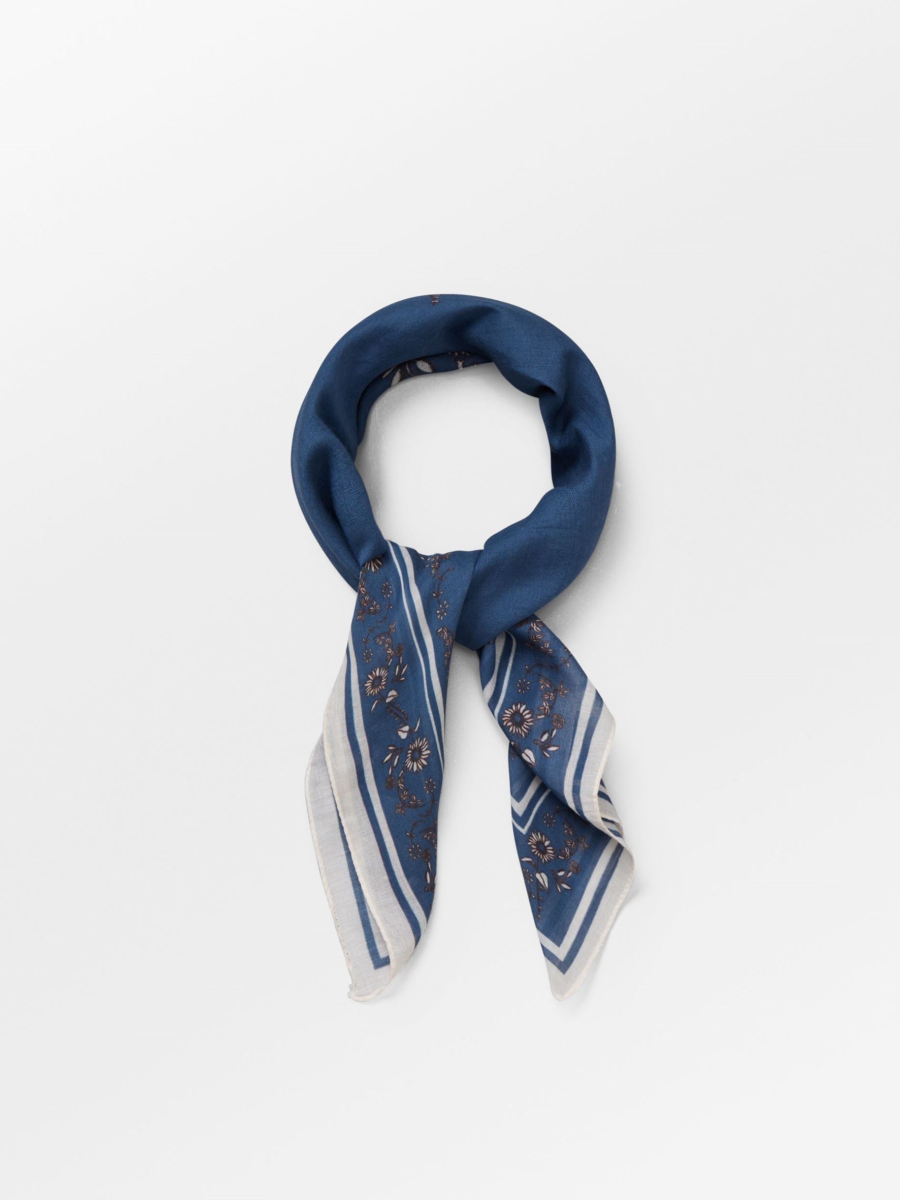 becks-ndergaard-suniflora-cotta-tuch-55x55-blau-blumen image 2