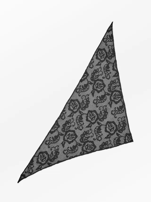 becks-ndergaard-croflora-triangle-scarf-tuch-black-baumwolle image 1