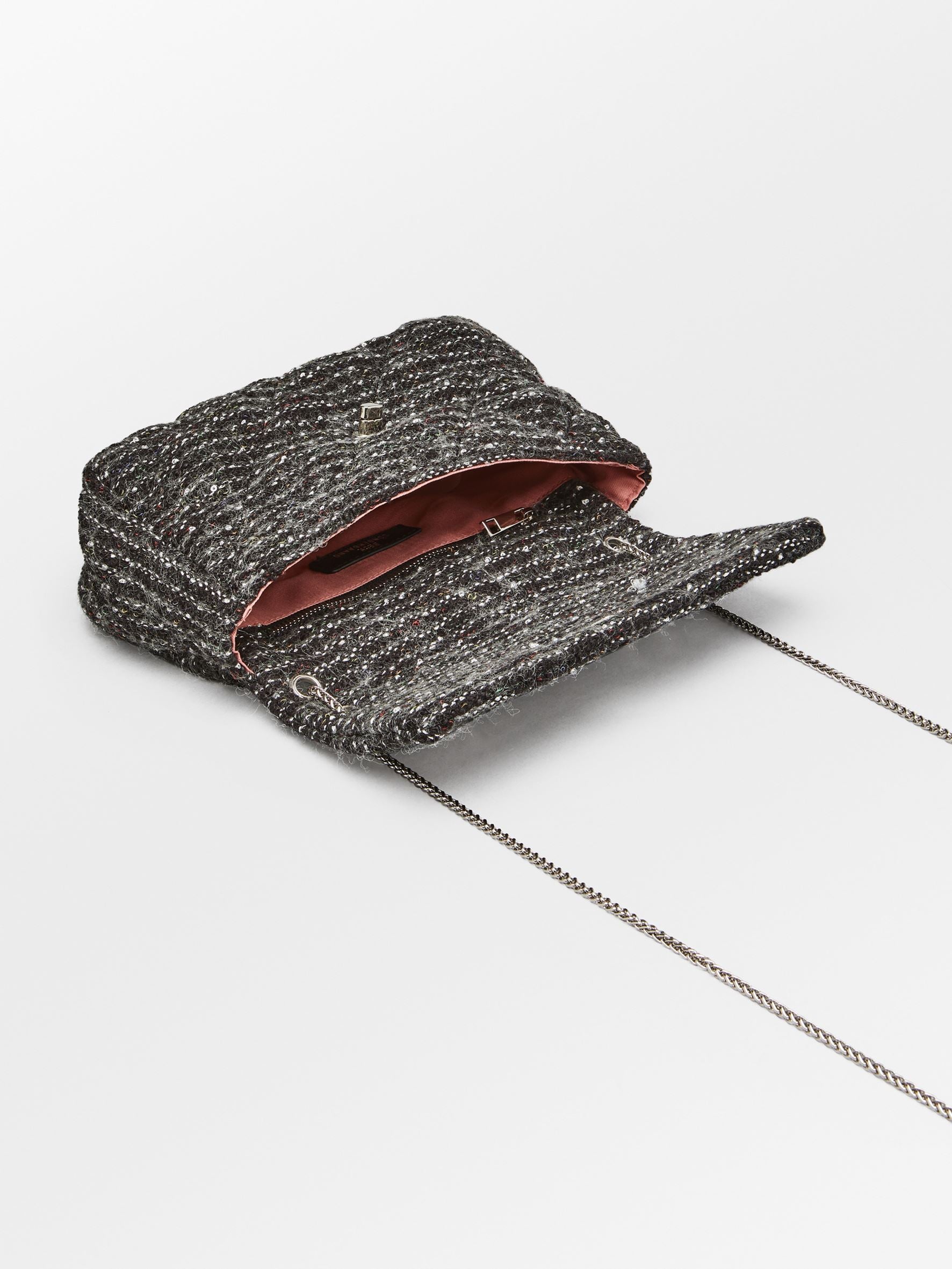 becks-ndergaard-auva-hollis-tasche-boucl-schwarz-crossbody image 2