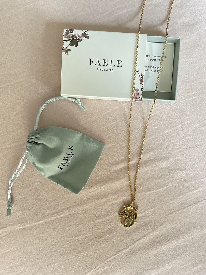 Schöne Kette