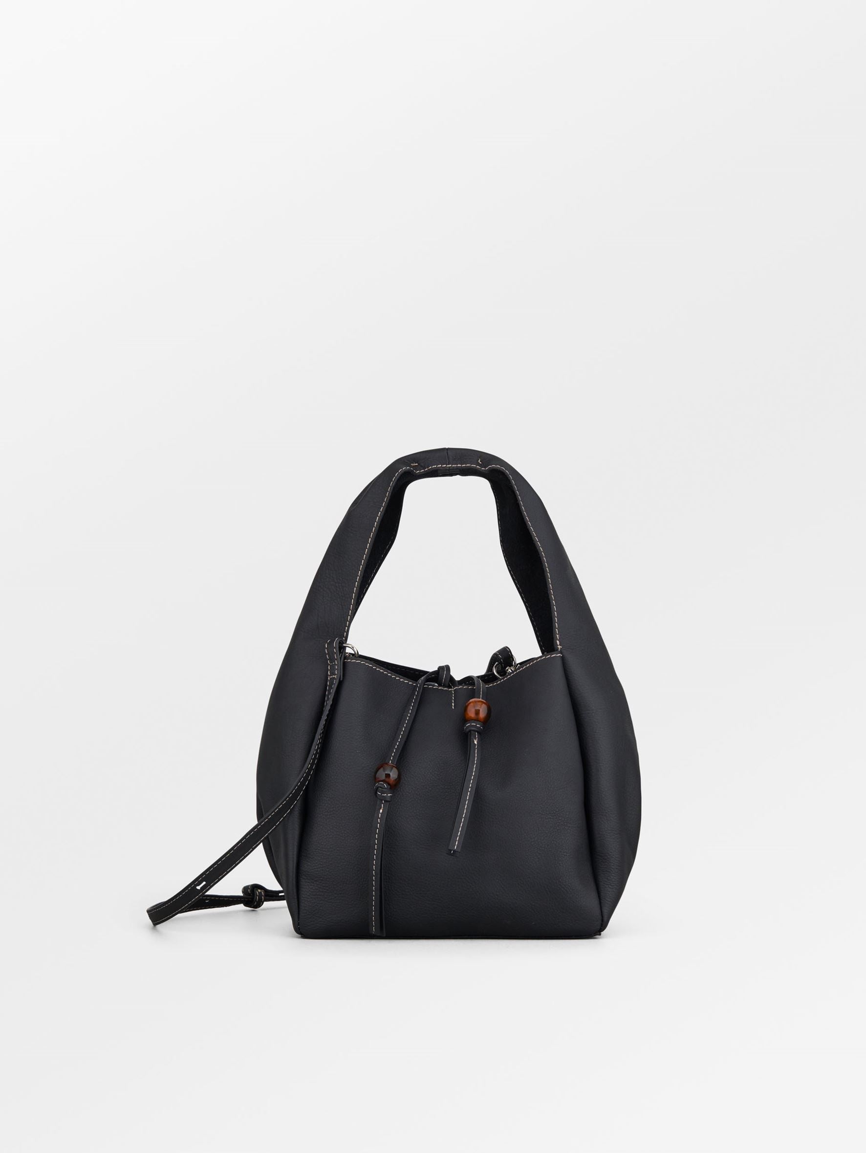 becks-ndergaard-grain-harper-bag-tasche-black-leder-22x21 image 1