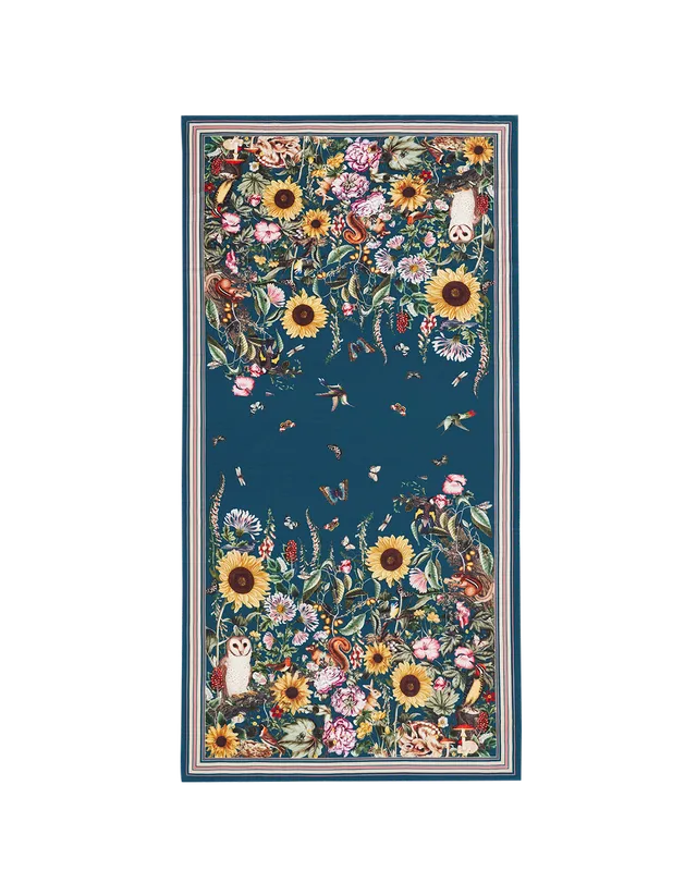 fable-england-scarves-botanical-schal-gr-n-lang-waldprint image 1