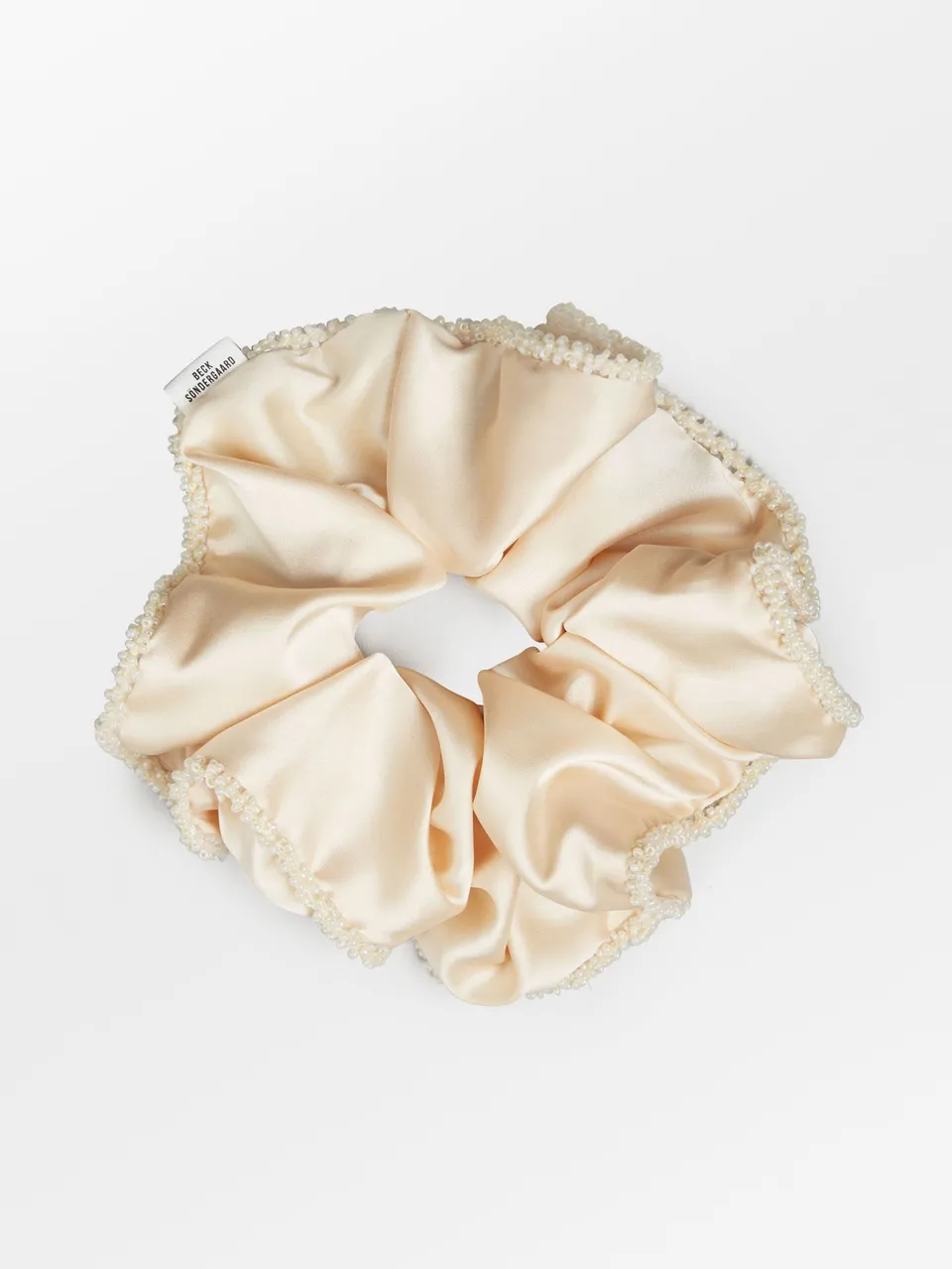 becks-ndergaard-luster-bead-scrunchie-off-white-perlen image 1