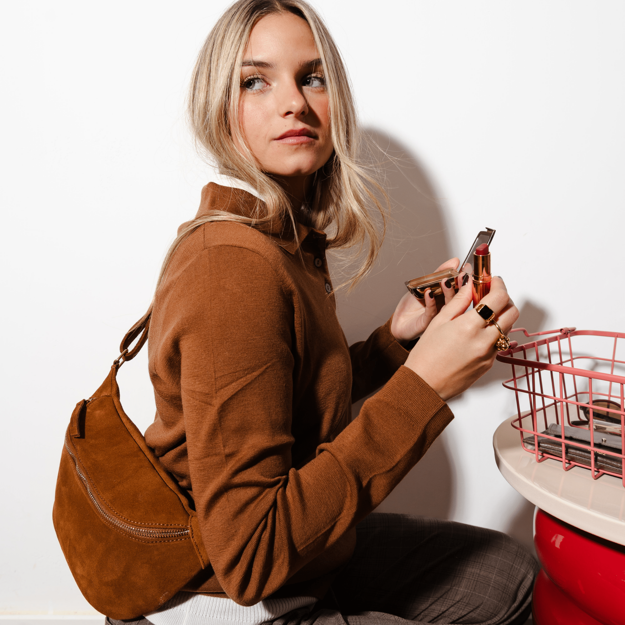 ann-kurz-fanny-pack-suede-brown-bauchtasche-wildleder image 3