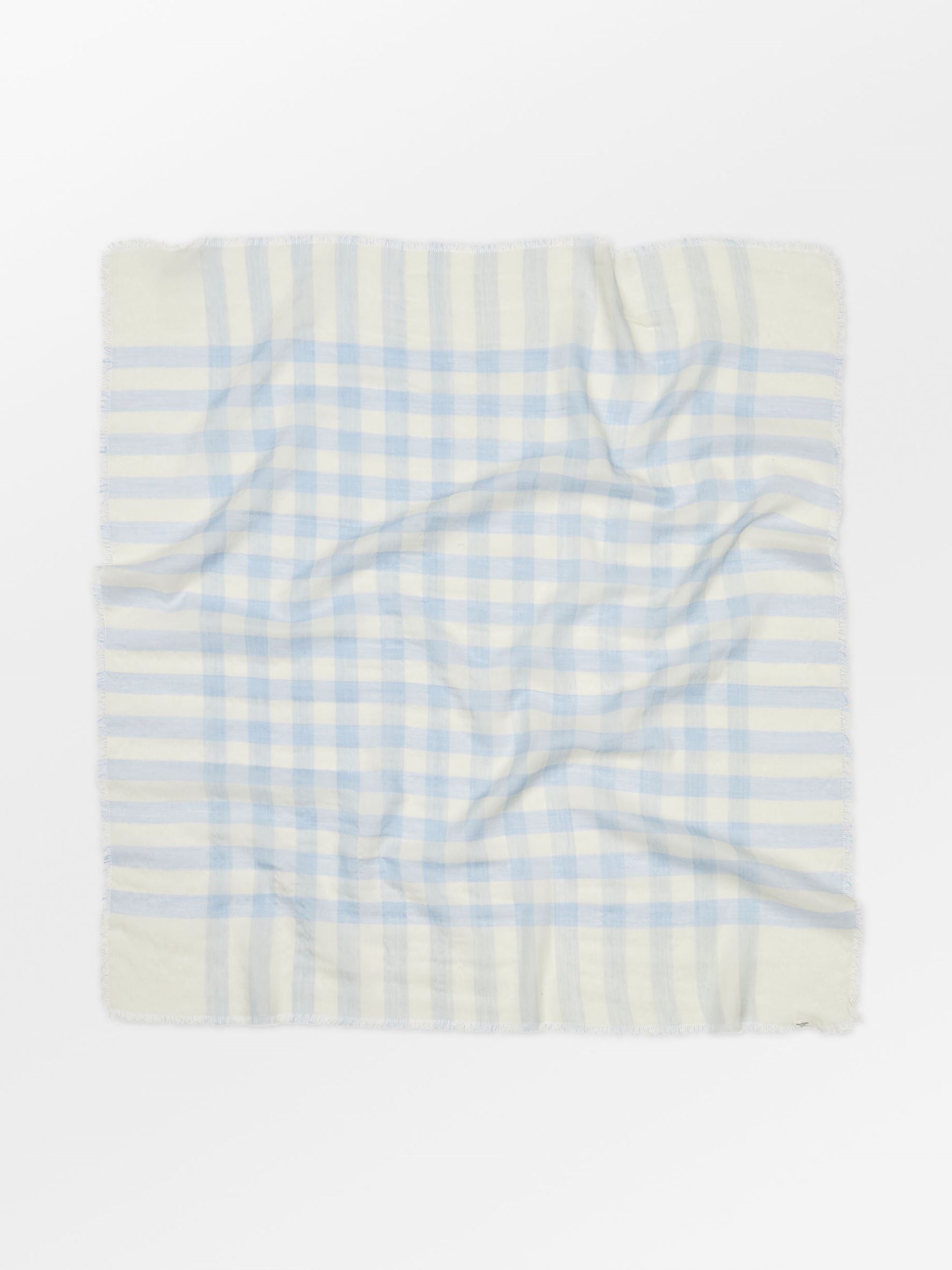 becks-ndergaard-check-siw-tuch-weiss-wolle-seide-90x90 image 1