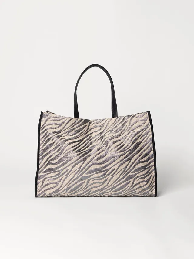 becks-ndergaard-bags-canvas-sary-shopper-mellow-yellow-zebra image 1