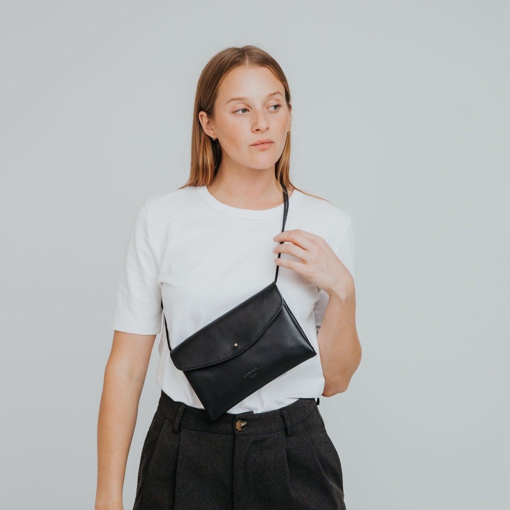 ann-kurz-cute-clutch-abendtasche-nappa-schwarz image 7